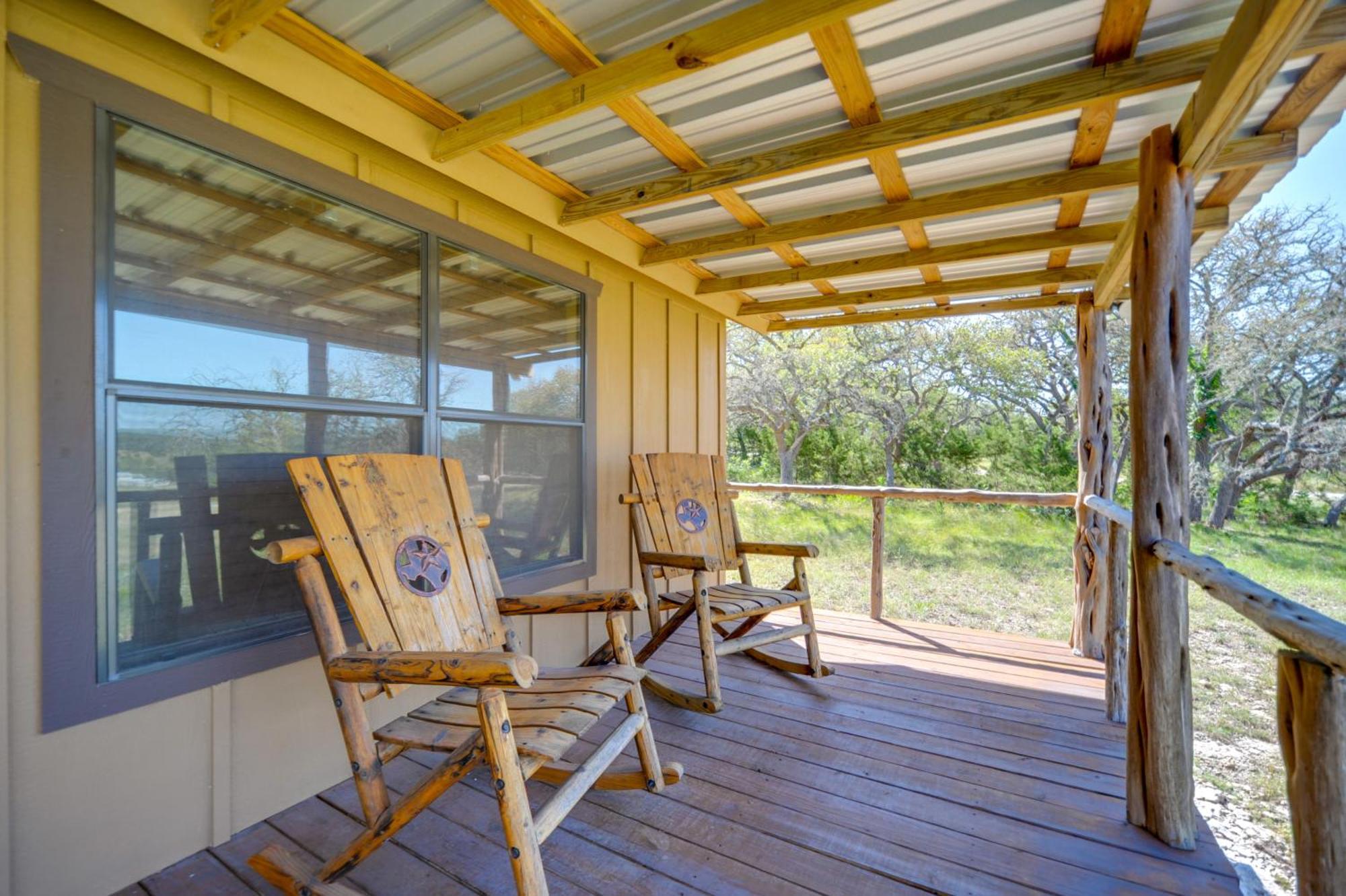 Rustic-Chic Country Cabin - 10 Mi To Main Street! Fredericksburg Esterno foto